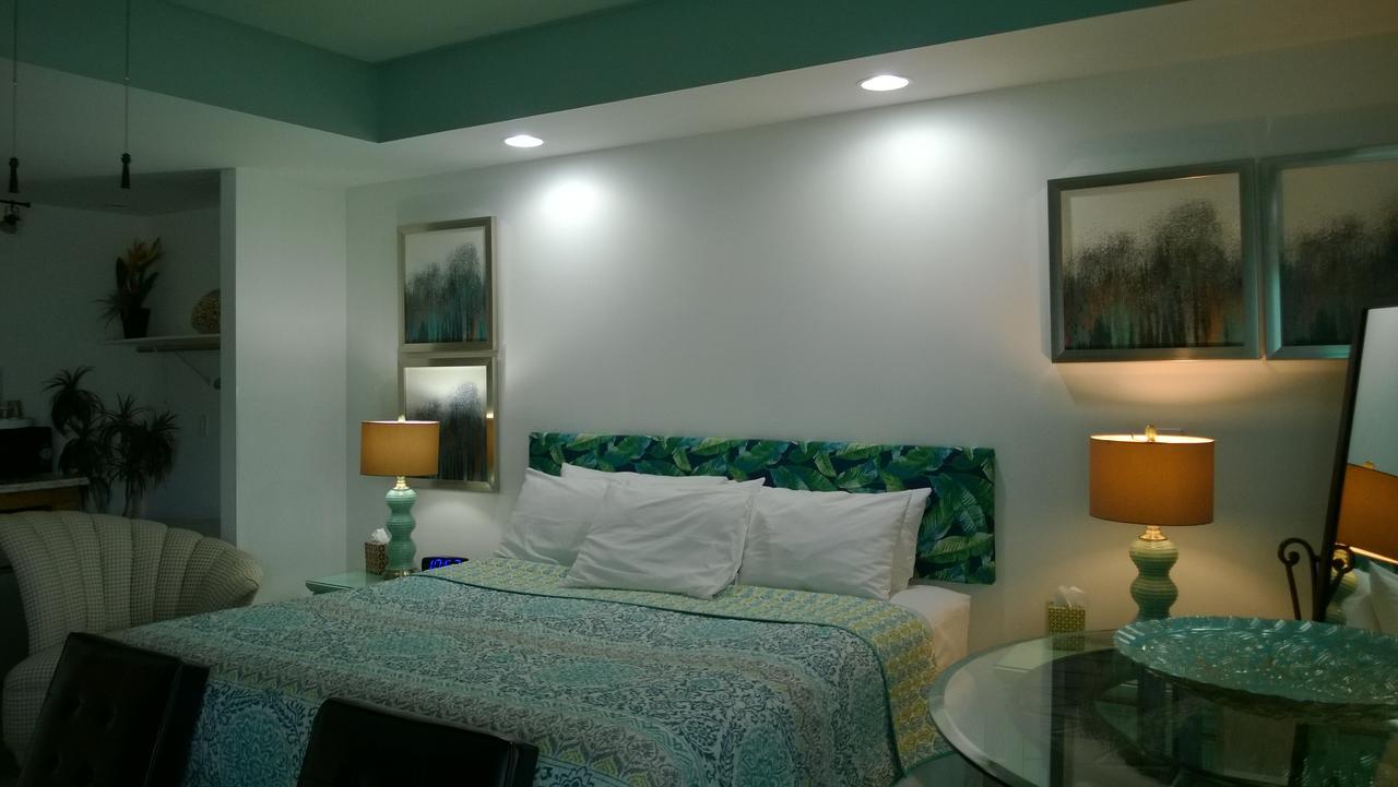 Miami Motel Canandaigua Εξωτερικό φωτογραφία